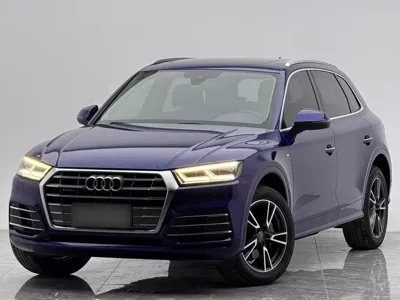 Audi Q5L 2018, 80000 км, за 113300 CNY