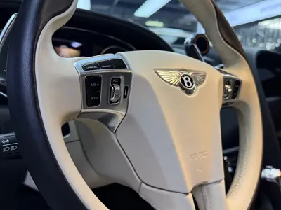 Bentley Flying Spur 2019, 40000 км, за 1020000 CNY - фото 7