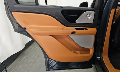 Lincoln Aviator 2020, 77668 км, за 38500000 KRW - фото 25