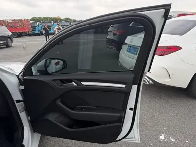 Audi A3 2016, 70000 км, за 39700 CNY