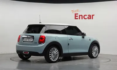 MINI Cooper 2018, 67455 км, за 16800000 KRW