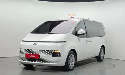 Hyundai Staria · 2022 год