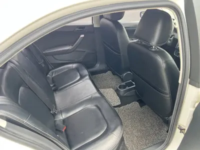 Volkswagen Santana 2018, 58000 км, за 25800 CNY - фото 12