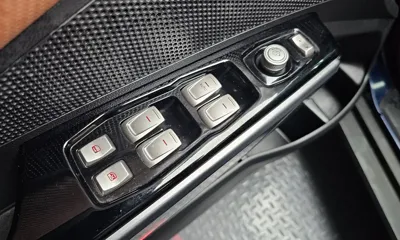 KG_Mobility_Ssangyong TIBOLI 2018, 92683 км, за 9900000 KRW - фото 20