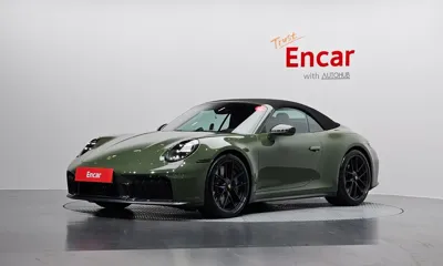 Porsche 911 · 2025 год