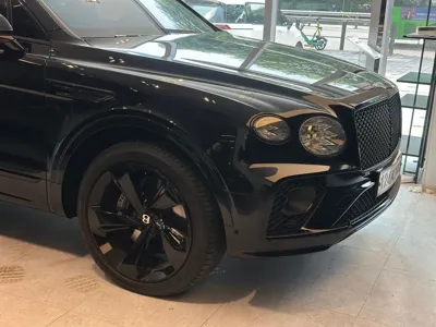 Bentley Bentayga 2023, 20026 км, за 243000000 KRW - фото 6