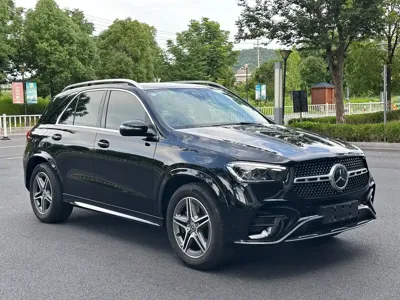 Mercedes-Benz 奔驰GLE(进口) 2023, 13000 км, за 495800 CNY