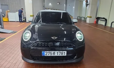 MINI Cooper 2025, 4489 км, за 29000000 KRW