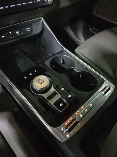 Kia Canival 2025, 15405 км, за 18710000 KRW - фото 9