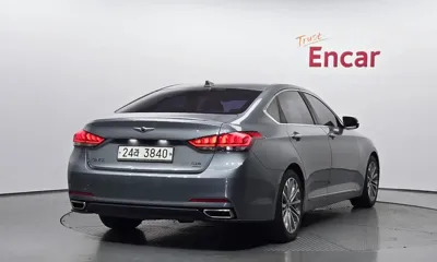 Hyundai Genesis 2015, 60026 км, за 11200000 KRW