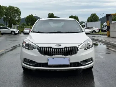 Kia K3 2015, 99000 км, за 28800 CNY