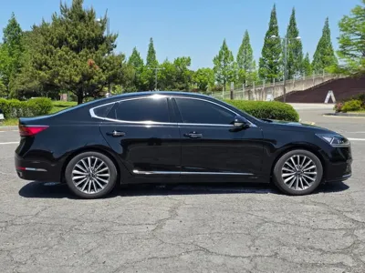 Kia K7 2018, 122632 км, за 11700000 KRW