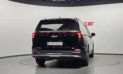 Kia Canival 2026, 3231 км, за 63800000 KRW