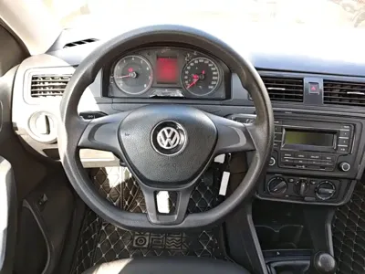 Volkswagen Santana 2019, 87500 км, за 31300 CNY - фото 11