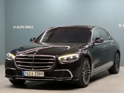 Mercedes-Benz S-Class · 2021 год