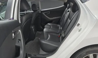 Hyundai Avante 2016, 86290 км, за 10400000 KRW - фото 12