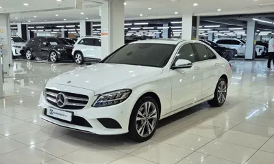 Mercedes-Benz C-Class · 2020 год