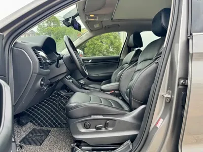 Skoda Kodiaq 2018, 61000 км, за 48800 CNY