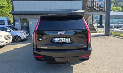 Cadillac Escalade 2023, 5188 км, за 125000000 KRW