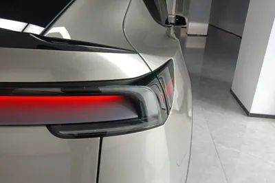 Tesla Model Y L 2025, 6899 км, за 329551.95 CNY - фото 9
