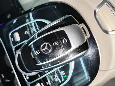 Mercedes-Benz E-Class 2017, 135600 км, за 114600 CNY - фото 9