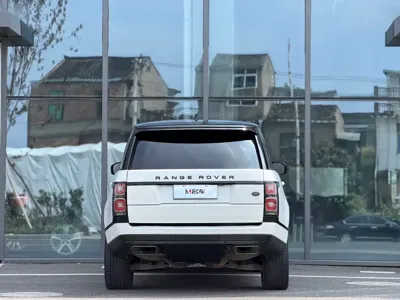 Land Rover Range Rover 2019, 130000 км, за 575700 CNY