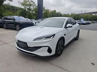 BYD 海豹06 · 2025 год