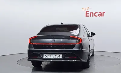 Hyundai Sonata 2020, 181773 км, за 10500000 KRW