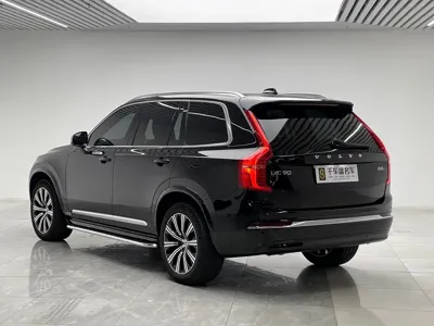 Volvo XC90 2024, 46200 км, за 265000 CNY
