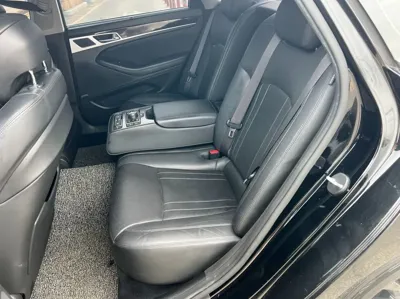Hyundai Genesis 2015, 228000 км, за 5700000 KRW - фото 9