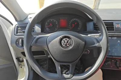 Volkswagen Santana 2016, 82000 км, за 38354.14 CNY - фото 13