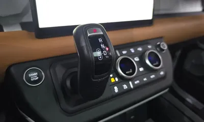 Land Rover Defender 2023, 52594 км, за 77900000 KRW - фото 9