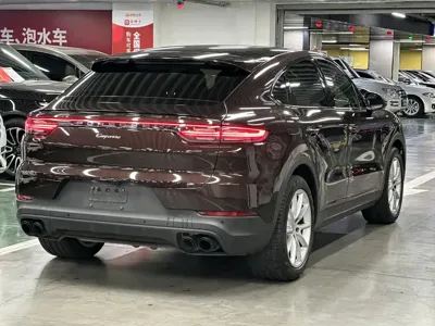 Porsche Cayenne 2020, 46000 км, за 435800 CNY