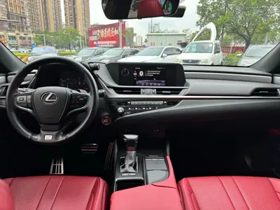 Lexus ES 2021, 50000 км, за 228000 CNY - фото 11
