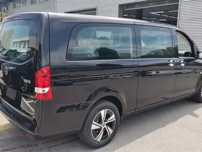 Mercedes-Benz Vito 2026, 100 км, за 262500 CNY