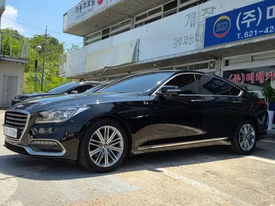 Genesis G80 2017, 119760 км, за 12700000 KRW