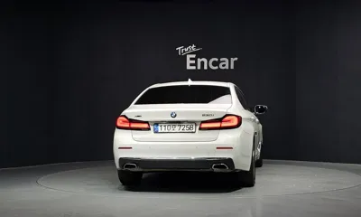 BMW 5-Series 2021, 121397 км, за 28700000 KRW