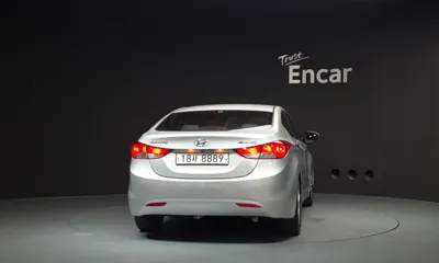 Hyundai Avante 2012, 72181 км, за 5000000 KRW