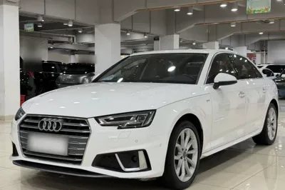 Audi A4L 2019, 79200 км, за 117428.12 CNY - фото 1