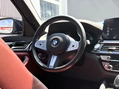 BMW 5 Series 2022, 50000 км, за 167900 CNY - фото 9