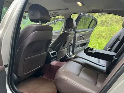 BMW 5 Series 2017, 50000 км, за 79800 CNY - фото 19