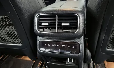 Mercedes-Benz GLE-Class 2019, 68959 км, за 42700000 KRW - фото 28