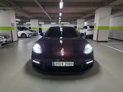 Porsche Panamera · 2018 год