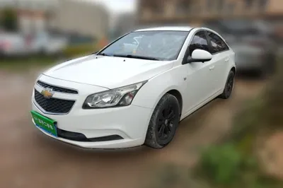 Chevrolet Cruze · 2015 год