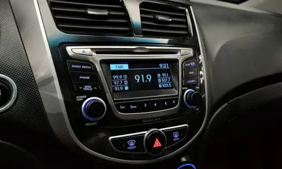 Hyundai Accent 2017, 98683 км, за 7000000 KRW - фото 13