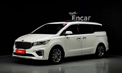 Kia Canival · 2019 год