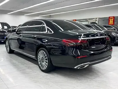 Mercedes-Benz E-Class 2023, 50000 км, за 283800 CNY