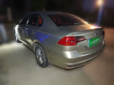 Volkswagen Bora 2017, 80000 км, за 34568.14 CNY