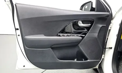 Kia Niro 2020, 91954 км, за 17990000 KRW - фото 24