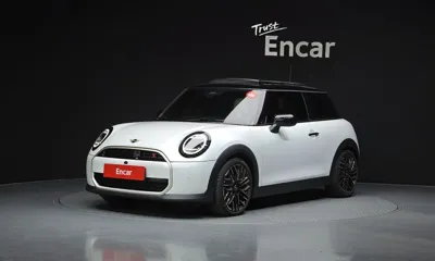 MINI Cooper · 2025 год